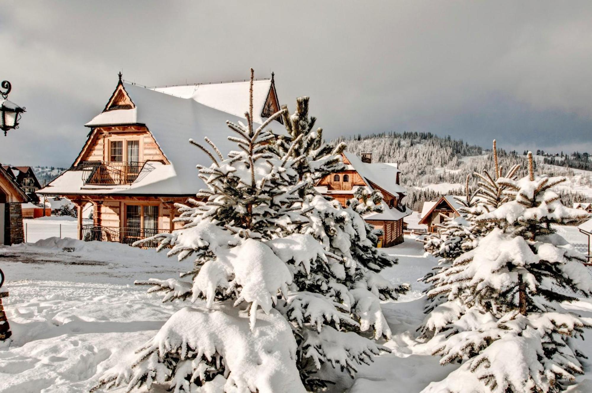 Folk Resort Domki I Apartamenty Мужасихле Экстерьер фото