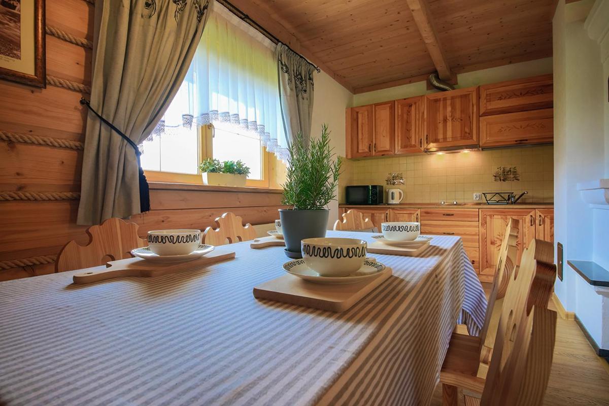 Folk Resort Domki I Apartamenty Мужасихле Экстерьер фото